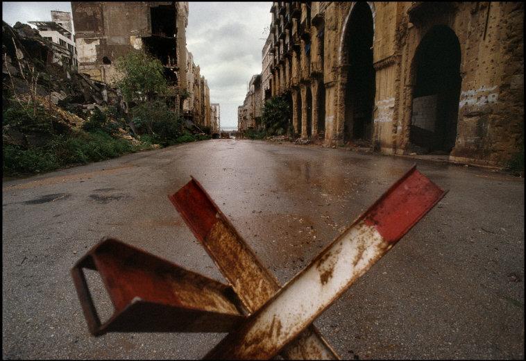 LEBANON. Beirut. 1991. Maarad Street.
